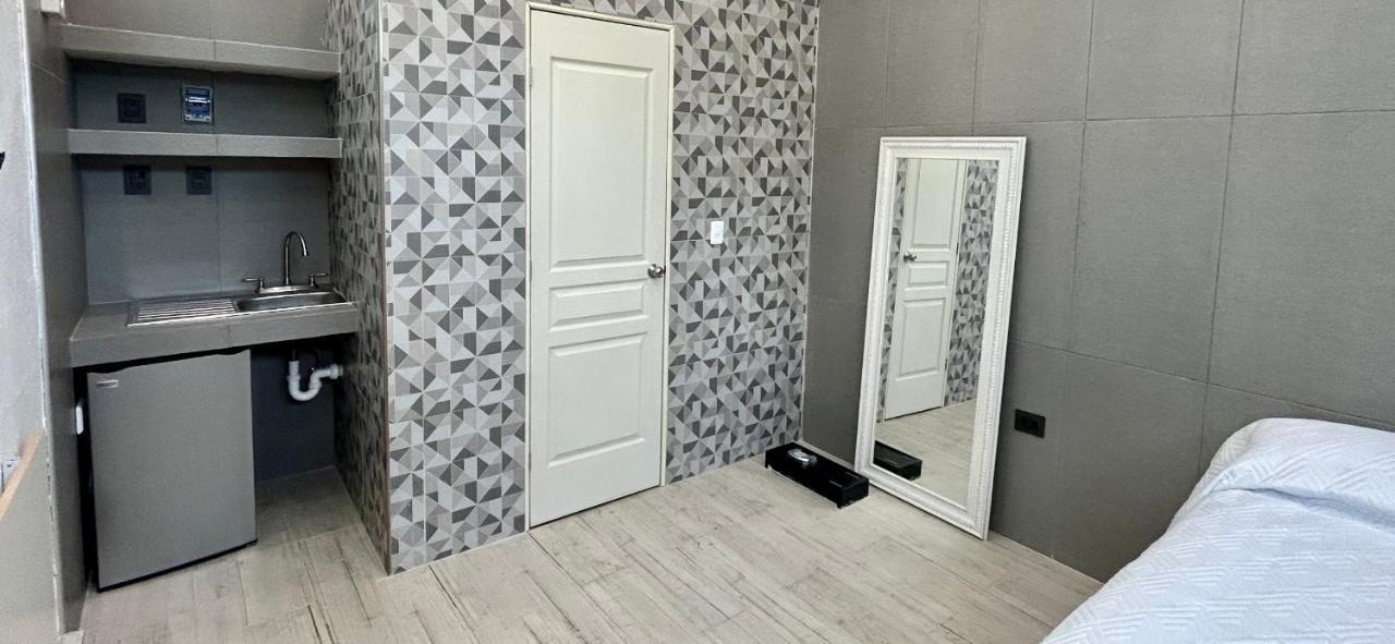 Rose 5 Apartment Cancun Bagian luar foto