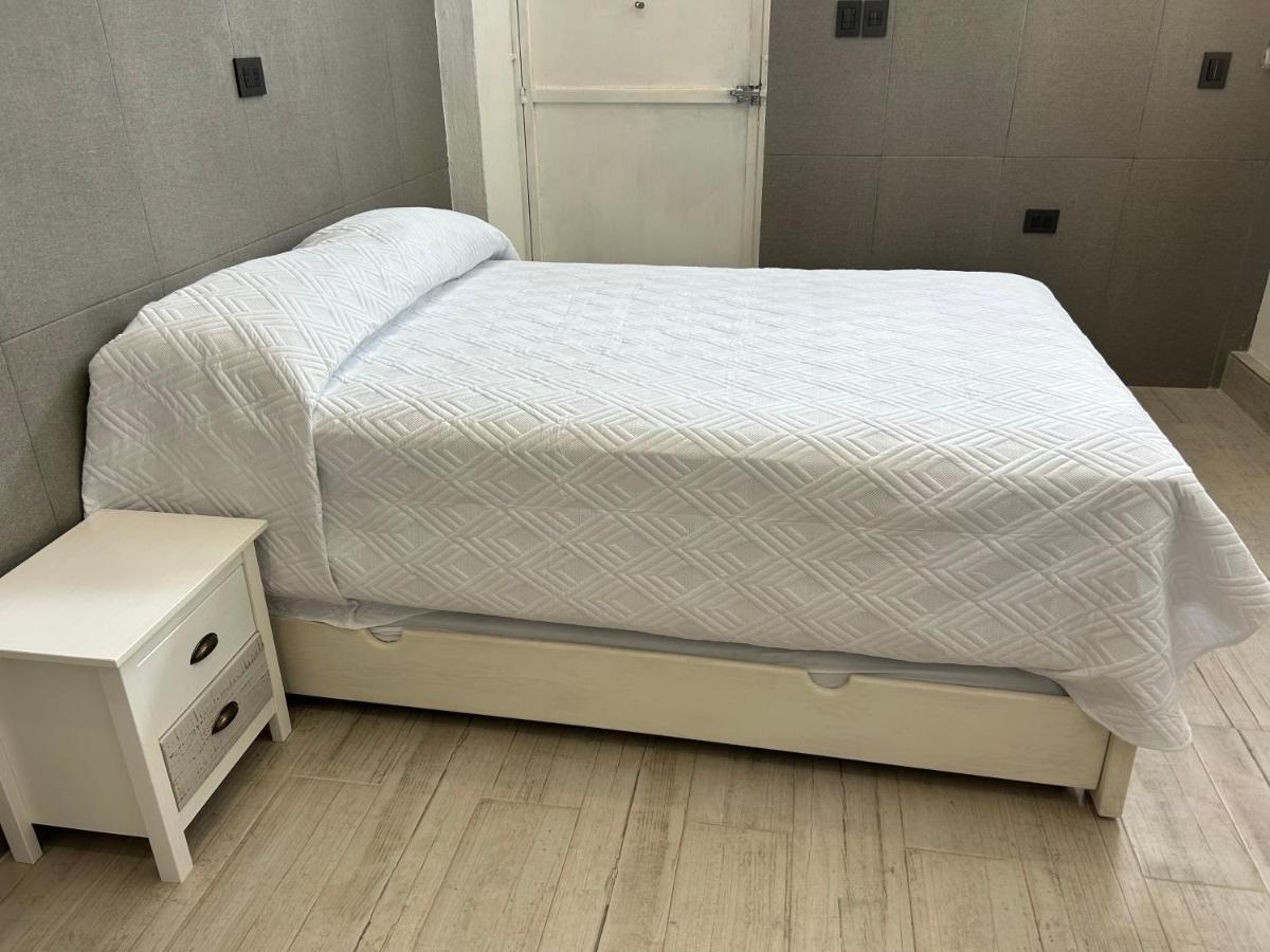 Rose 5 Apartment Cancun Bagian luar foto